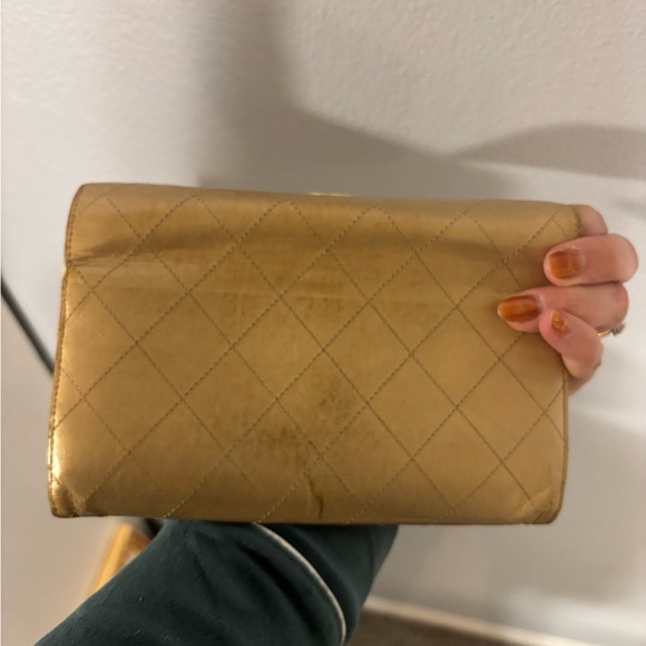 Chanel Metallic Gold Quilted Bag - Picture 7 of 9